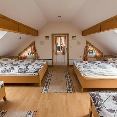 Velbana Gorca Apartman *