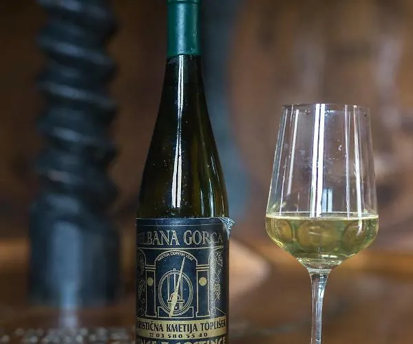 Velbana Gorca アパート